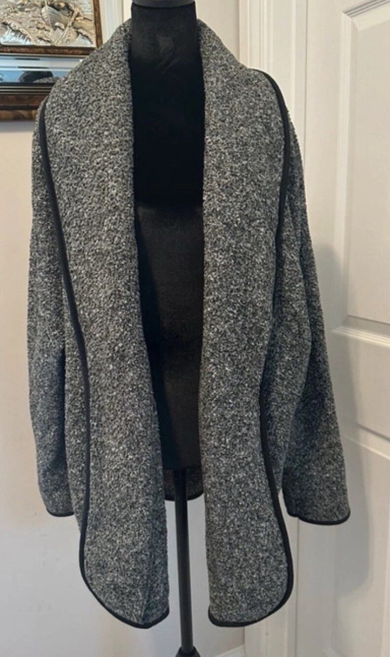 Como blu Women’s Gray Open Front Mid-Length Relaxed Jacket XL Contrast Trim